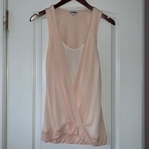 Light pink sleeveless blouse!
